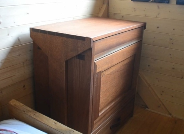 Meuble imprimante et assemblage kane tsugi