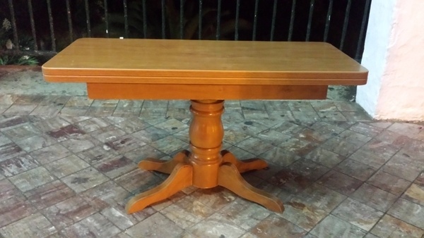 Table réglable
