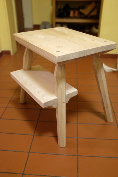 Tabouret "windsor"