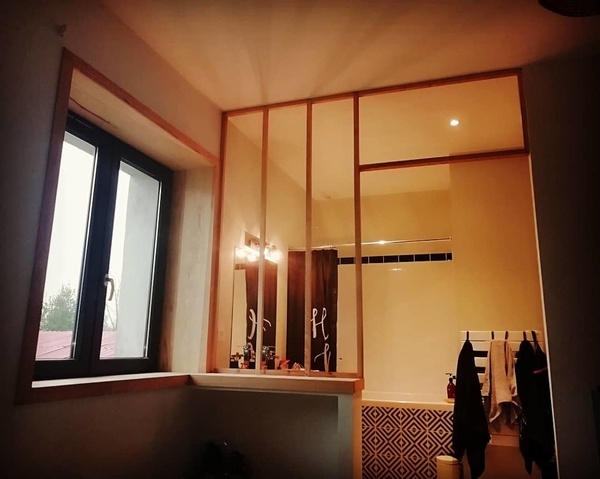 Verrière et encadrement de fenêtre