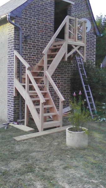 Escalier 1/4 tournant droite  2016,  Pin Douglas