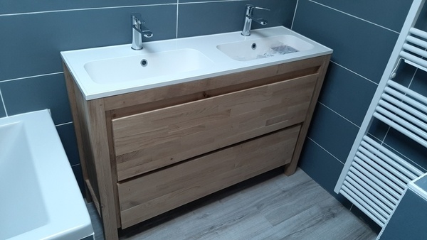 2 meubles chêne pour salle de bain