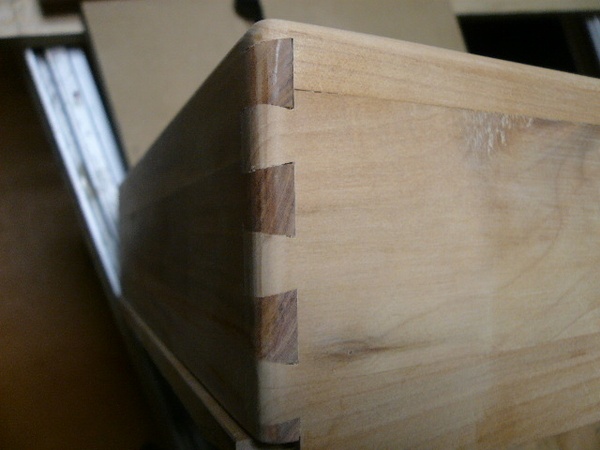 Les queues d'arondes...avec le gabarit