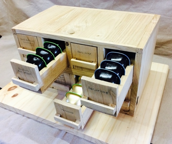 Meuble capsule spécial T