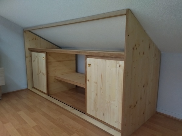 Petit dressing sous pente