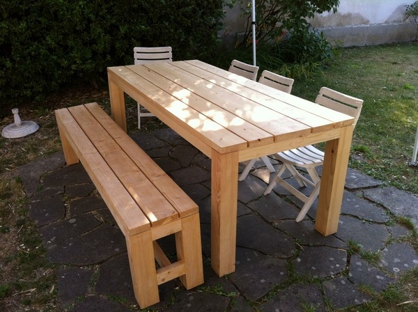 Une table de Réunion