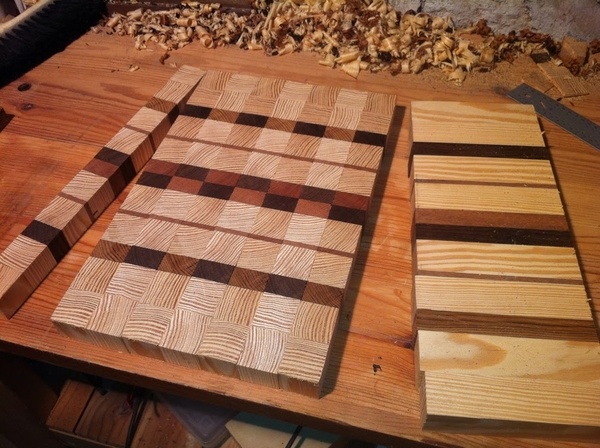 Planche à découper en bois de bout