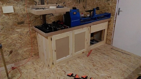 Un meuble d'atelier