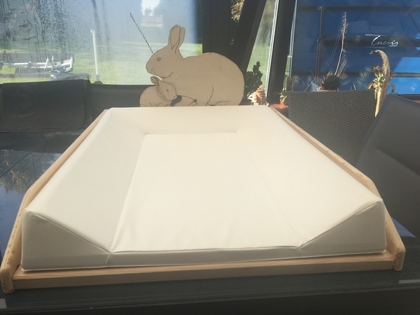 Table a langer lapin