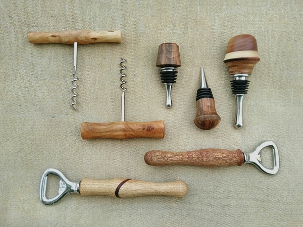 Petits objets au tour à bois