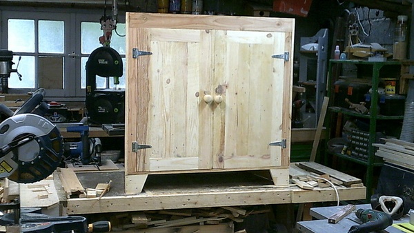 Meuble en bois de palette.