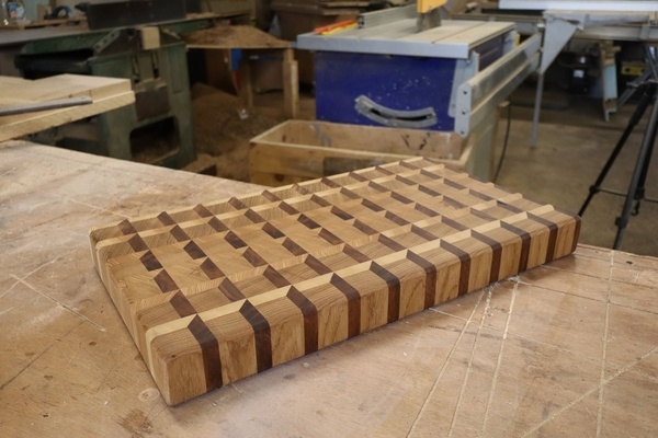 Planche en bois debout 3D