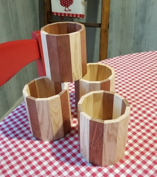 Pots à crayons à 12 cotés (cadeaux de noël)