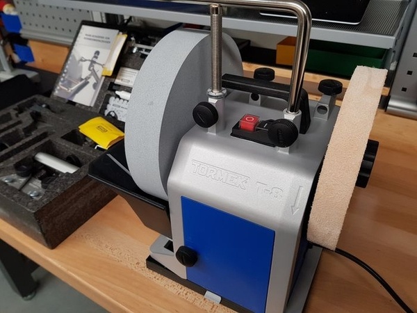 Affûteuse Tormek T-8 avec accessoires