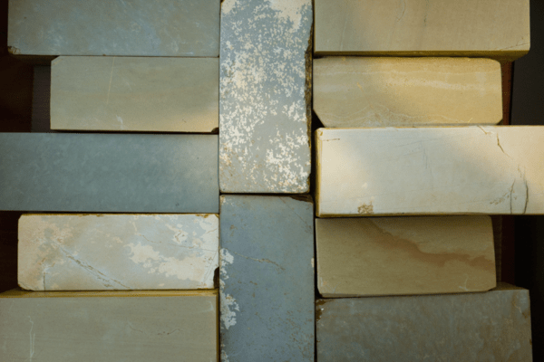 Liste non exhaustive des pierre dans le monde