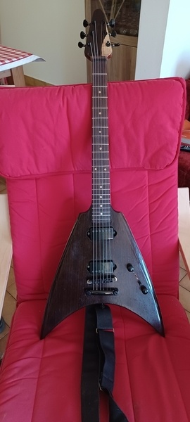 Réalisation d'une guitare électrique - Mai-Juin 2022