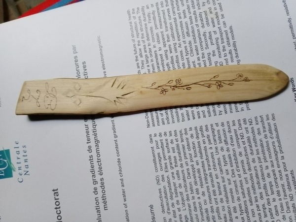 Marque page - coupe papier