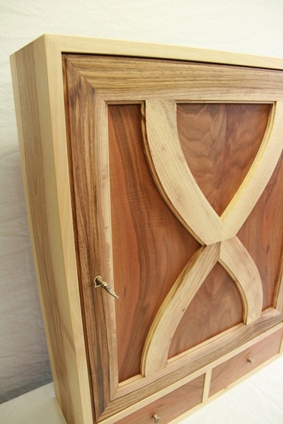 Console murale en noyer style directoire