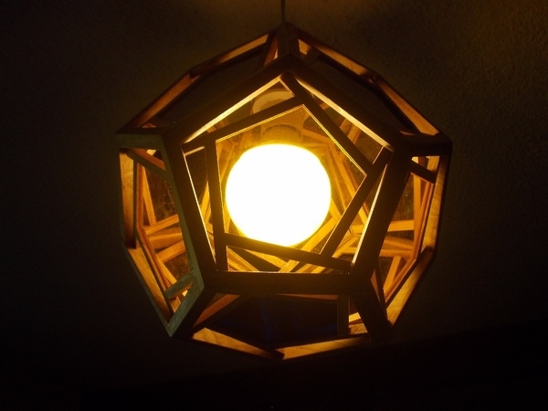 Luminaire dodécaèdre