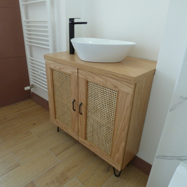 Petit meuble sous vasque et sur mesure