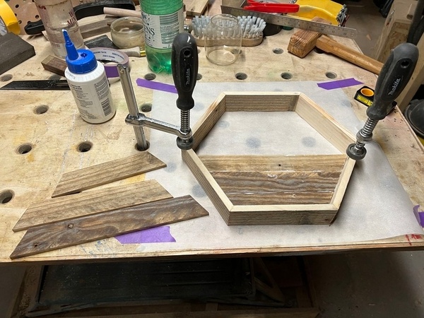 Petit plateau hexagonal