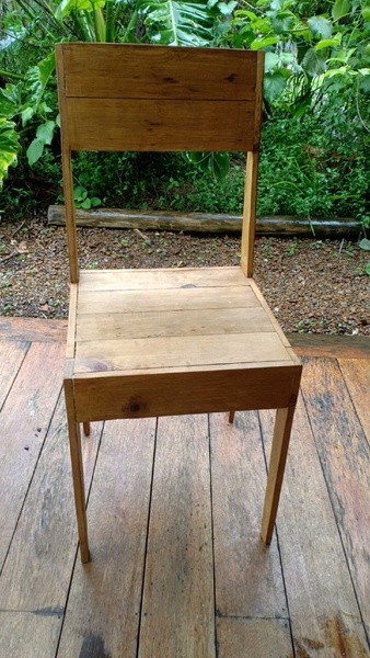 Chaises en bois de palette