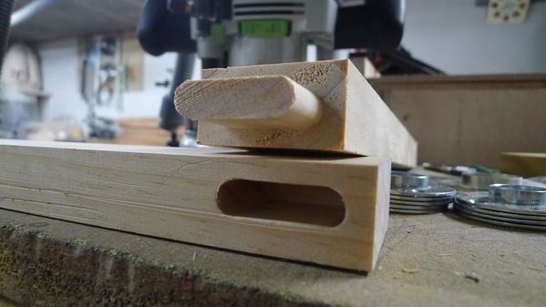 Gabarit à tenon et mortaise
