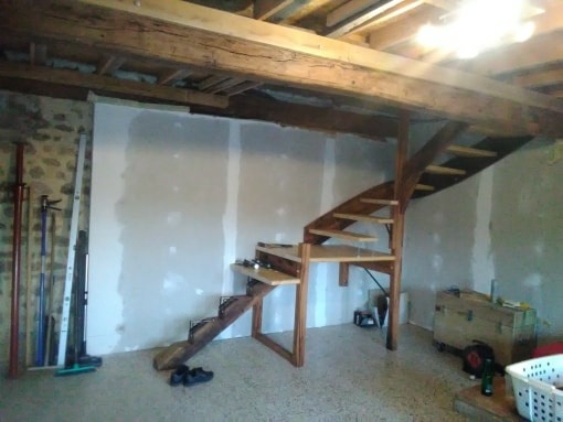 Solivage et escalier