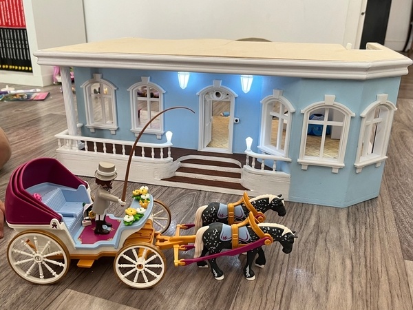 Maison pour playmobils