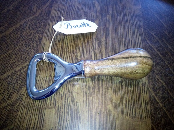 Décapsuleur de poche