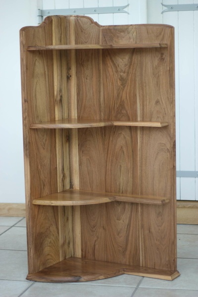 Etagère d’angle