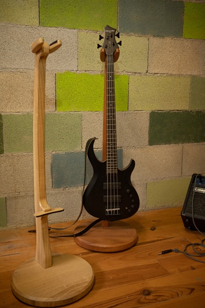 Support de basse ou guitare