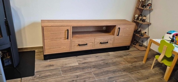 Meuble TV chêne massif et piétement acier