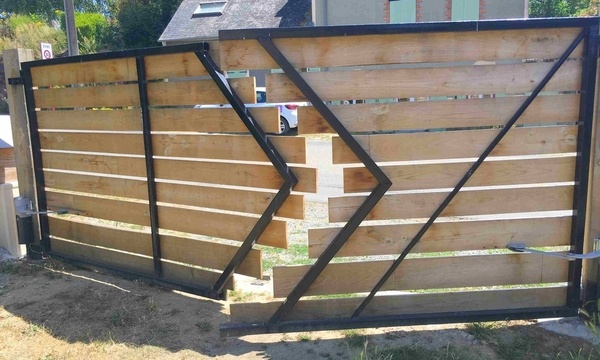 Portail crocodile automatique