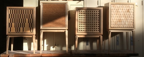 Essai d'une petite serie.  Petits meubles de Rangement