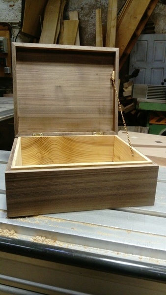 Boîte Noyer et Cèdre (bis)