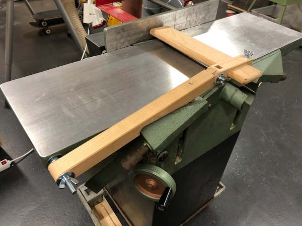 Pont protecteur pour dégauchisseuse