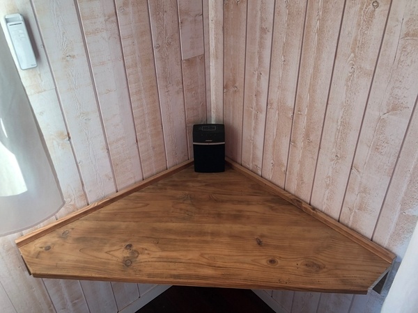 Bureau d’angle très simple