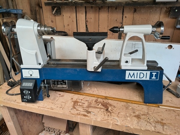 Tour à bois midi 1