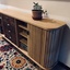 Commode à rideau