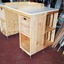 L'idée : Utiliser du bois de récupération (caisse de transport et palettes) pour en faire un meuble