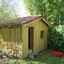 Cabane pour enfants (surdimensionnée?)