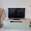 Le petit meuble TV vert sauge