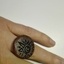 Une bague en bois