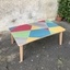 La petite table basse colorée