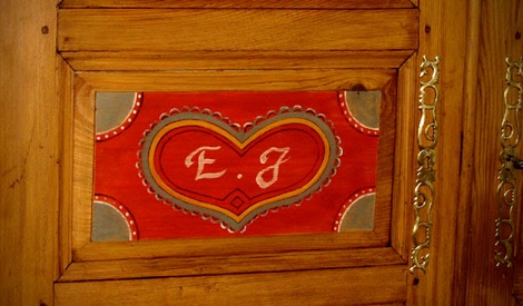 cache serrure armoire